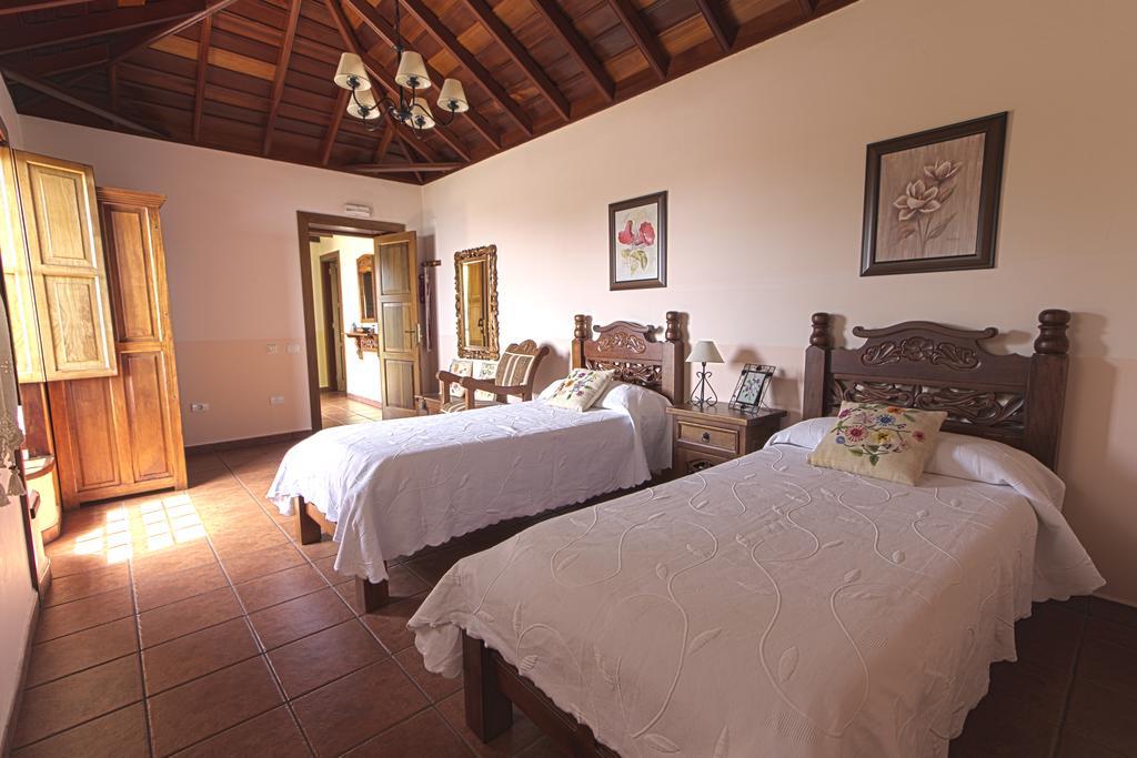 Casa Rural Hermana "By Henrypole Home" Brena Baja Exterior photo
